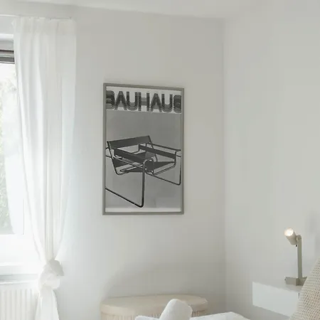 Fritz Am Bauhausmuseum * Dessau-Rosslau