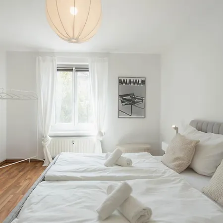 Fritz Am Bauhausmuseum