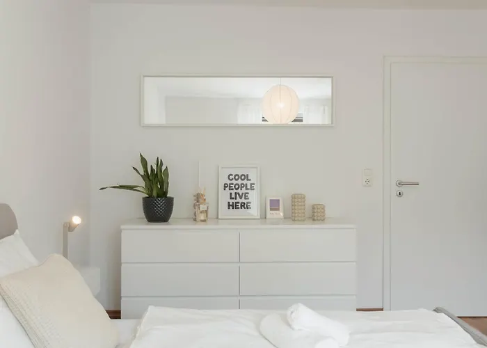 Fritz Am Bauhausmuseum * Dessau-Rosslau